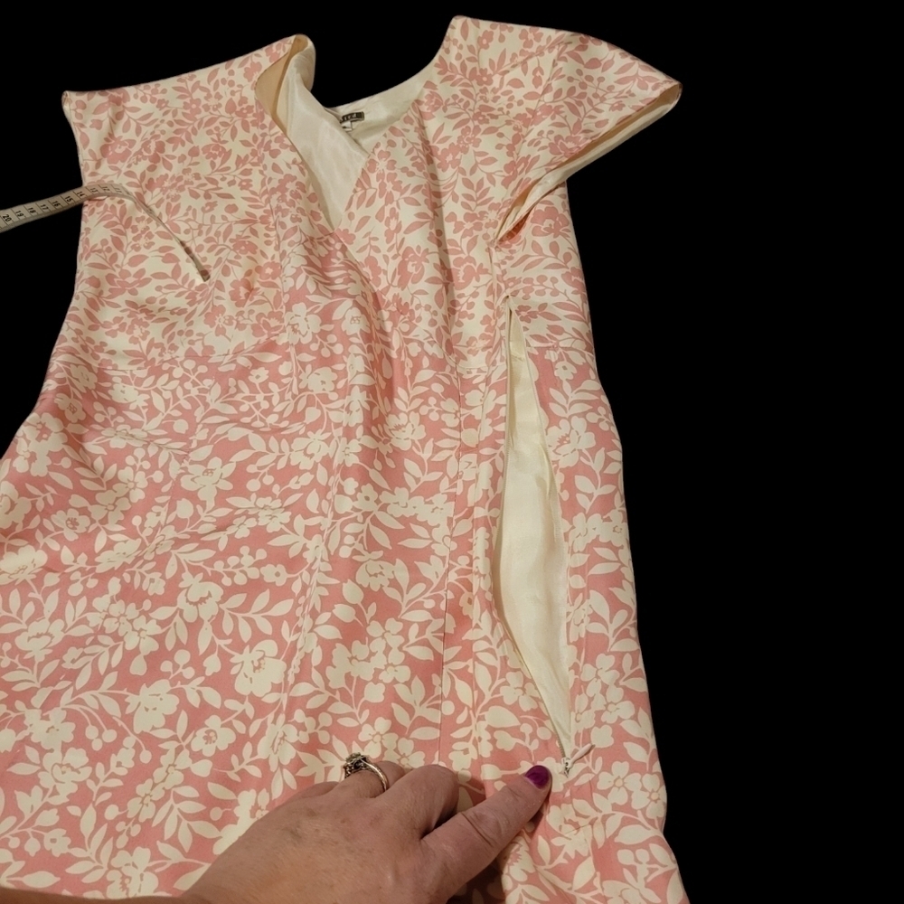 Vintage 100% Silk Isabella Bird Cap Sleeves Feminine Pink Floral Dress Size 4 - Picture 8 of 10